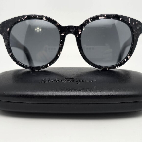 Salvatore Ferragamo SF884SA 006 Black Havana Cat Eye Sunglasses Frame w/ Case - Picture 1 of 15